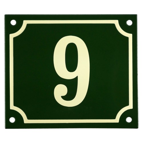 Emaljskylt 9 grön - cream 14 x 12 cm modell 17-5