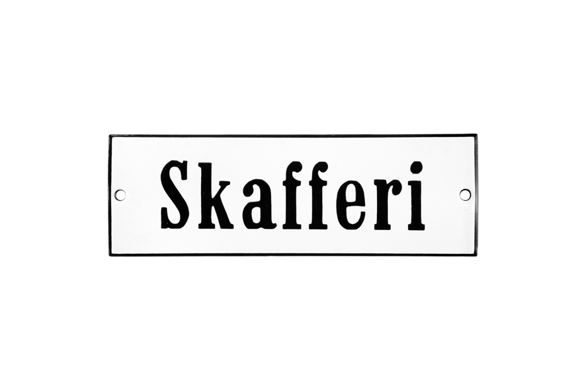 Emaljskylt Skafferi vit - svart 15 x 5 cm modell 4-5 Emaljskylt Skafferi vit - svart 15 x 5 cm modell 4-5
