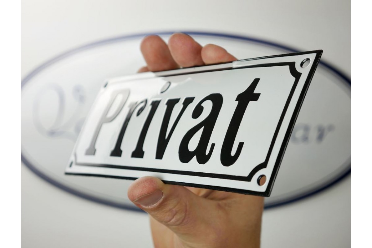 Emaljskylt Privat vit - svart 22 x 8 cm modell 10-5 Emaljskylt Privat vit - svart 22 x 8 cm modell 10-5