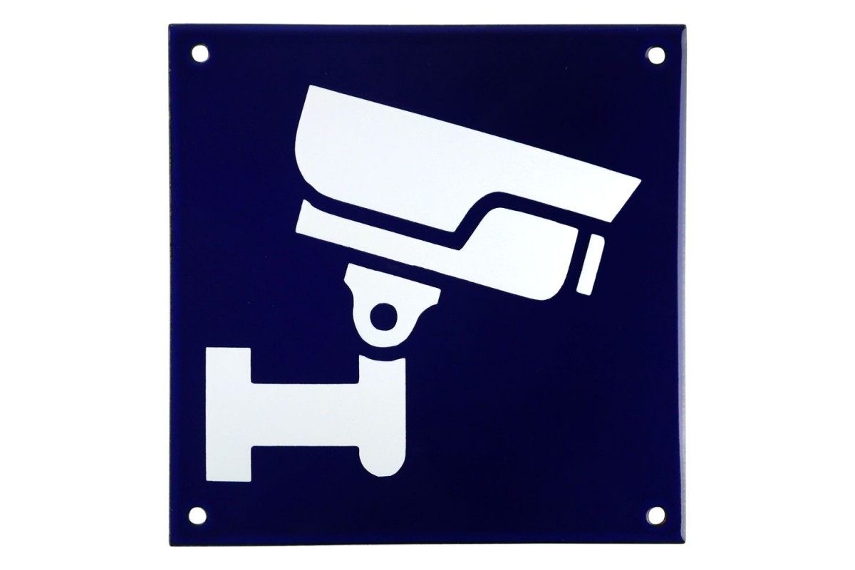 Emaljskylt CCTV Large blå - vit 15 x 15 cm modell 34-5 Emaljskylt CCTV Large blå - vit 15 x 15 cm modell 34-5